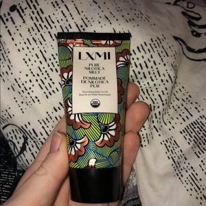 LXMI Moisturizer